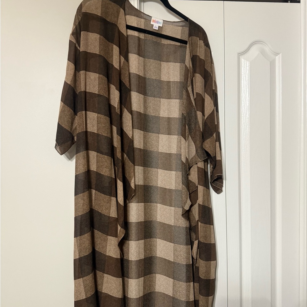 LuLaRoe Large Brown Checkered Shirley Kimono